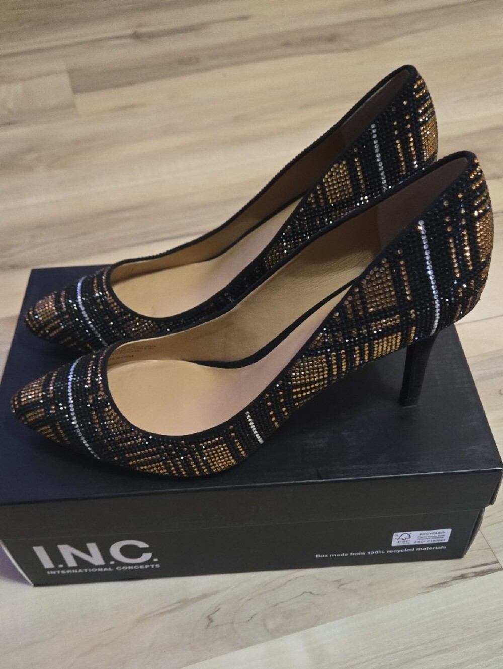 INC International Concepts Black & Gold Sequin Pointed Toe Heels